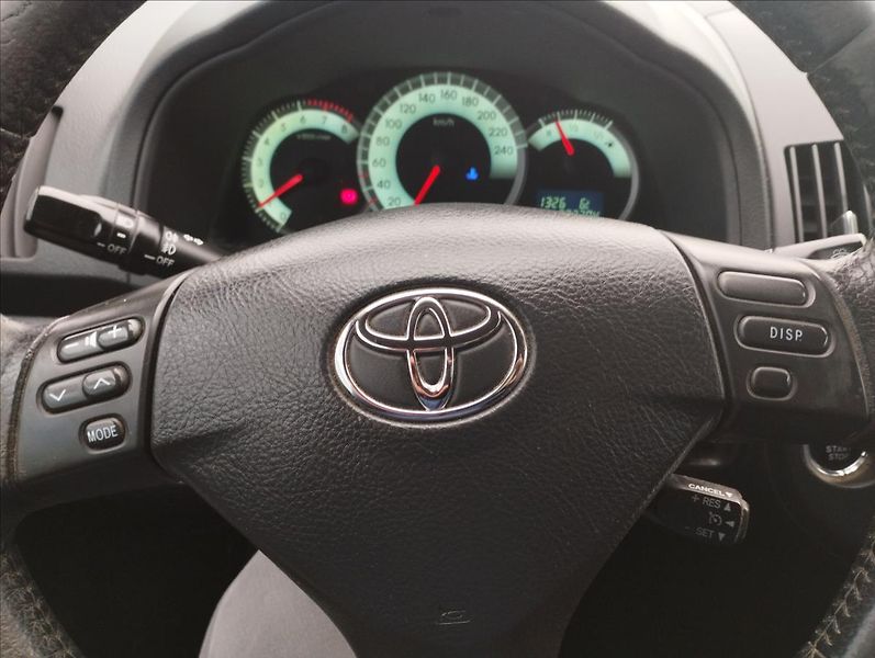 Toyota Corolla 1,8 VVT-i 95KW - fotka 12 z 15