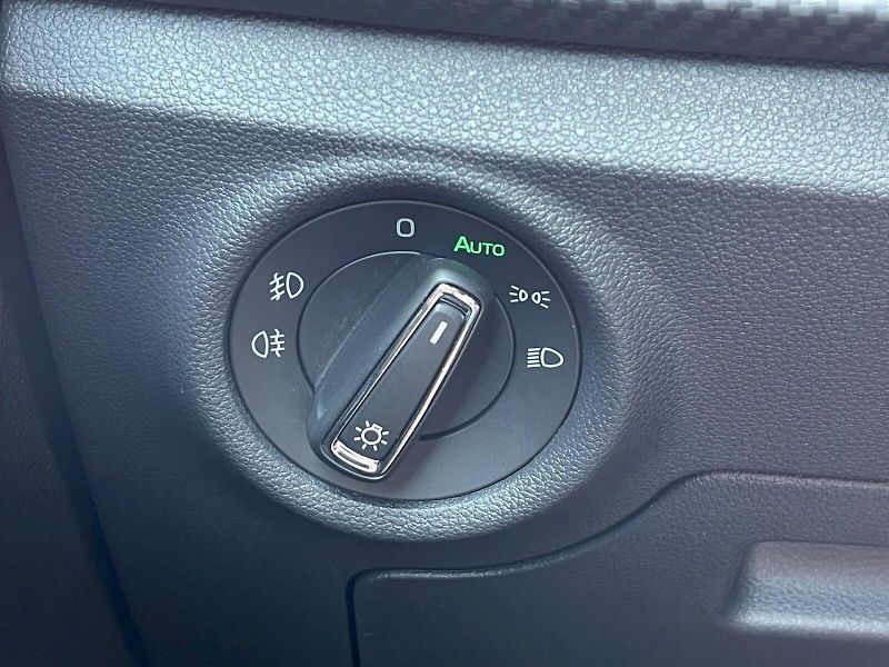 Škoda Scala (2025) 1.0 TSI 85 kW DSG Monte Carlo - fotka 7 z 34
