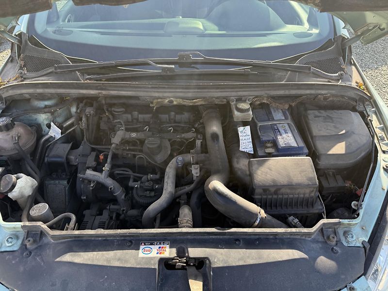 Peugeot 307 2.0 HDI KOMBI - fotka 13 z 13