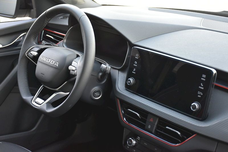 Škoda Kamiq (2026) Monte Carlo 1,0 TSI 85 kW 7-st - fotka 25 z 36