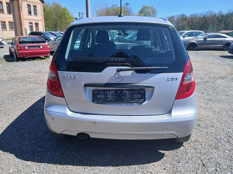 Mercedes-Benz Třídy A A 169, facelift, 180 CDI - fotka 11 z 32