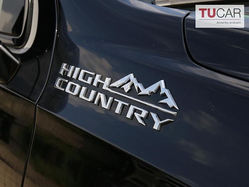 Chevrolet Tahoe (2026) High Country 6.2 V8 - fotka 12 z 45