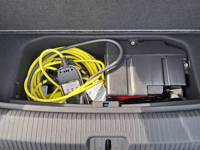 Volkswagen ID.7 (2023) Pro 210  kW , kap. 77 kWh - fotka 32 z 33