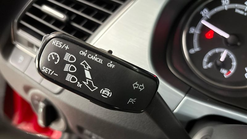 Škoda Fabia 1.0 TSI Ambition Combi - fotka 14 z 24