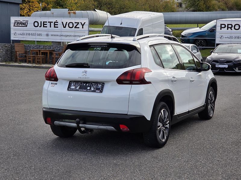 Peugeot 2008 (2017) 1.2 PT 110 ALLURE MAN5 - fotka 5 z 28