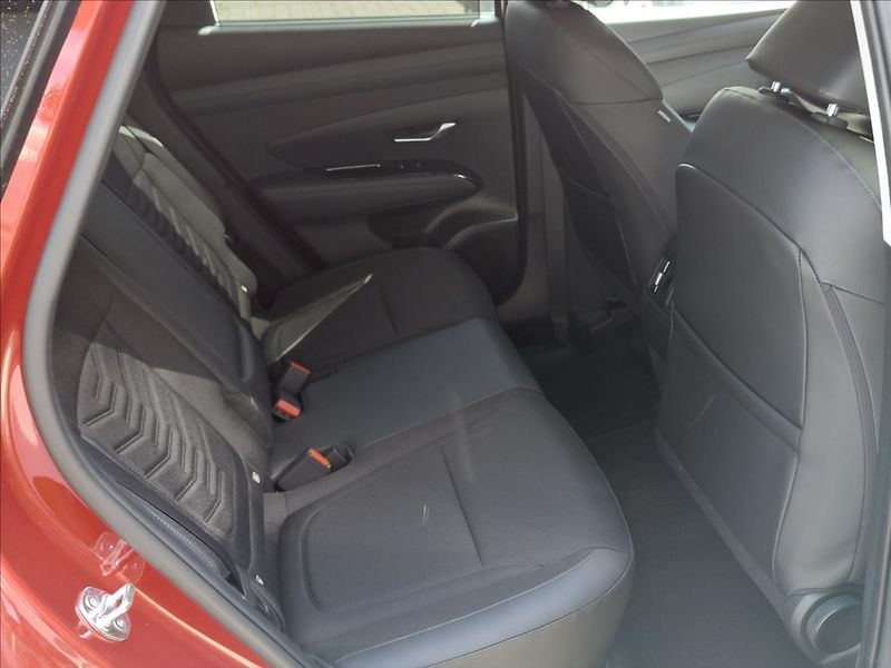 Hyundai Tucson (2024) 1,6 TGDI 2WD MT PR - fotka 14 z 21