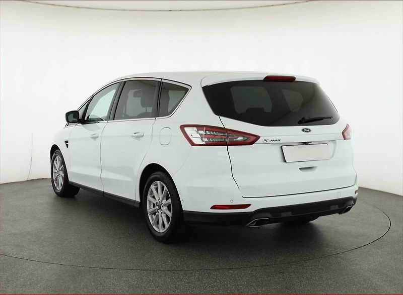 Ford S-MAX (2016) 2.0 TDCi, 4X4, Automat - fotka 4 z 19