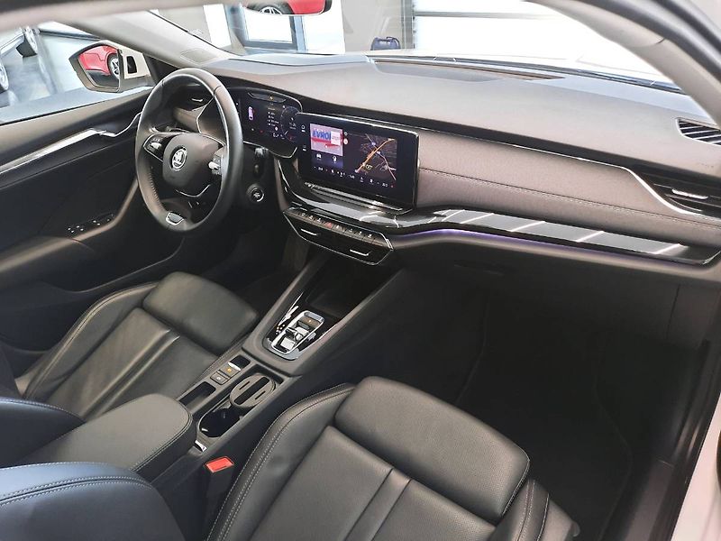 Škoda Octavia (2022) Combi Style Plus 2.0 TDI (110k - fotka 10 z 33
