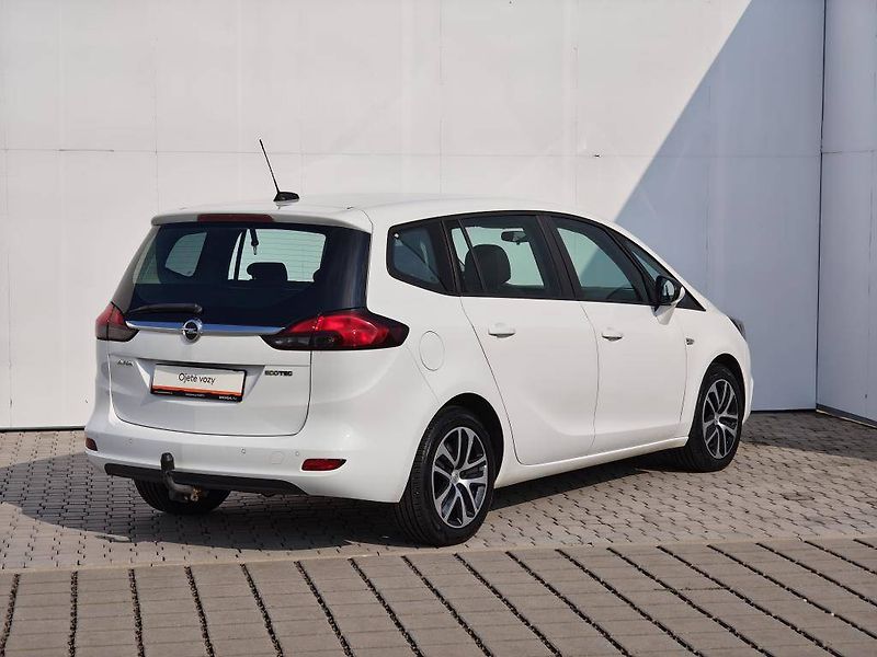 Opel Zafira 1,6 Turbo 100 kW Man. 1,6 Turb - fotka 2 z 20