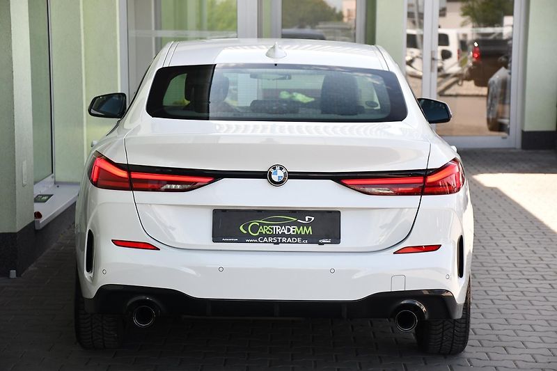 BMW Řada 2 218d M-SPORT 1M ČR - fotka 10 z 40