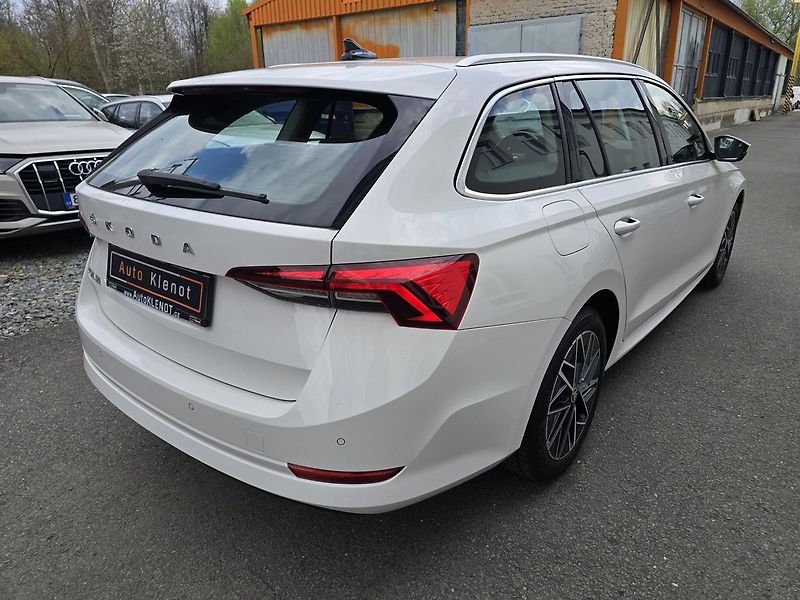 Škoda Octavia 110kW DSG STYLE + NAVI - fotka 4 z 41