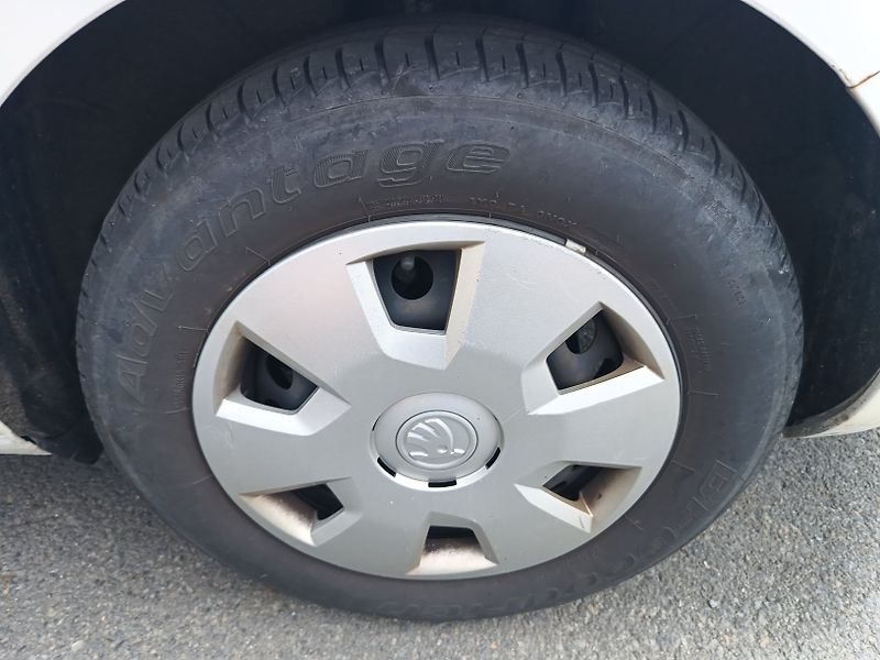 Škoda Octavia III 1.6 TDI - fotka 12 z 56