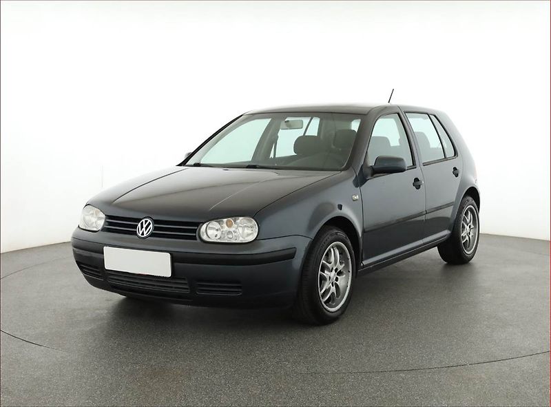 Volkswagen Golf (2000) 1.4 16V, Klima, plně pojízdný - fotka 2 z 11