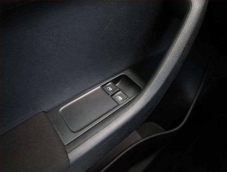 Škoda Fabia (2021) Ambition Plus 1.0 TSI - fotka 14 z 18