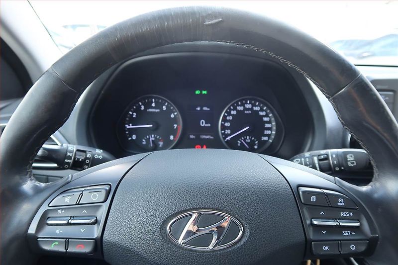 Hyundai i30 (2017) 1.0 T-GDI, Serv.kniha - fotka 16 z 16