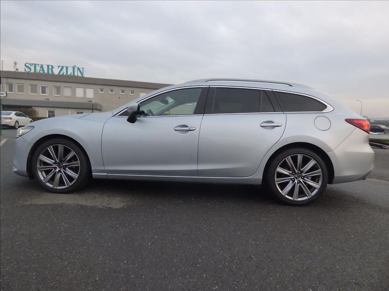 Mazda 6 2,0 Skyactiv,121kW,Bi-Xenon  S - fotka 7 z 35