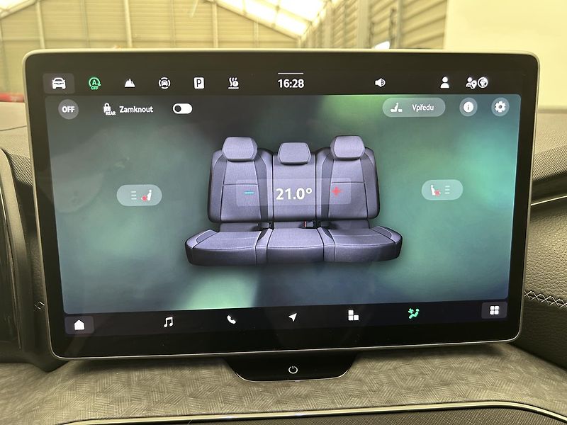 Škoda Kodiaq 2.0 TDI 4x4 Exclusive Selectio - fotka 21 z 30