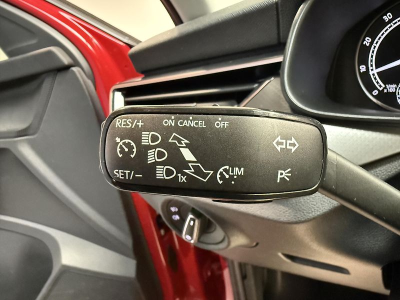 Škoda Scala 1.5 TSI 110kW Style - fotka 9 z 13