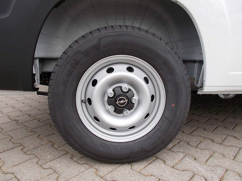 Opel Movano (2026) Van 3000 L2H1 2.2 CDTi 120k 6- - fotka 27 z 28
