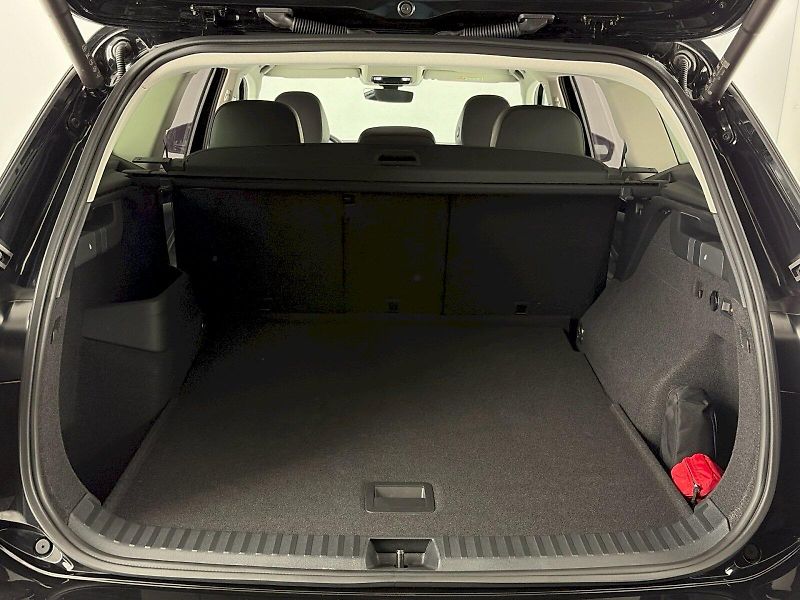 Volkswagen Tayron (2025) Elegance 2.0 TSI 150kW 4Motion - fotka 38 z 41
