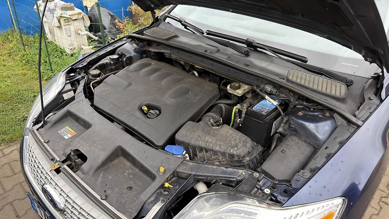 Ford Mondeo (2007) Ford Mondeo 2.0 TDCi (103 kW)  - fotka 17 z 26
