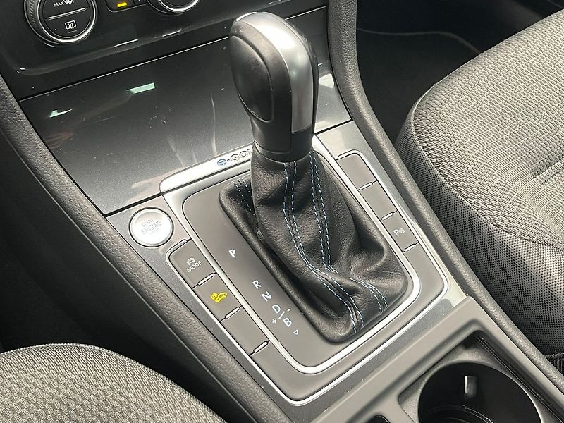 Volkswagen e-Golf 93,1% SoH, tep.čerp. virtual k - fotka 29 z 95