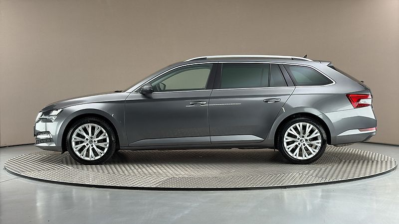 Škoda Superb 2.0 TDI DSG 4x4 Style Combi - fotka 4 z 31