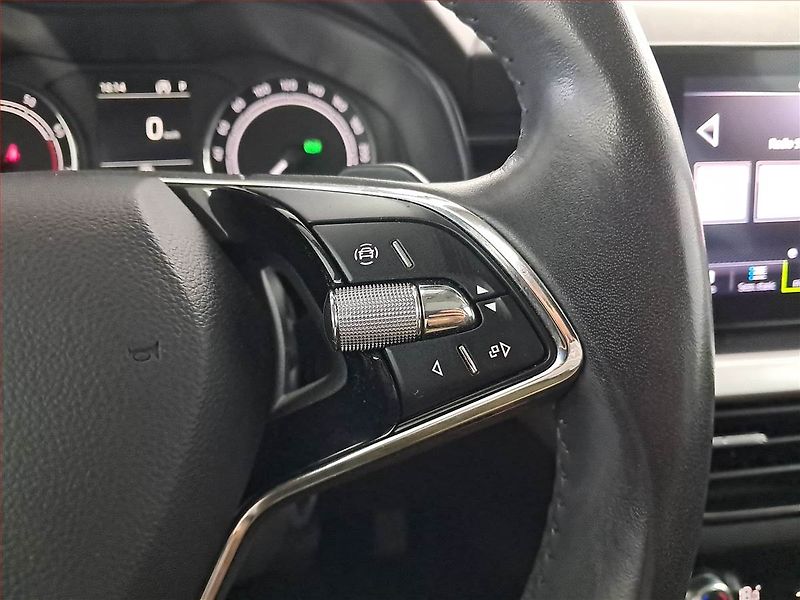 Škoda Kamiq (2021) Style 1.5 TSI - fotka 26 z 30