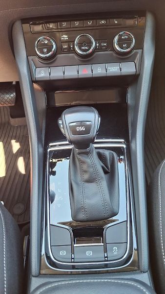 Škoda Karoq (2018) - fotka 5 z 10