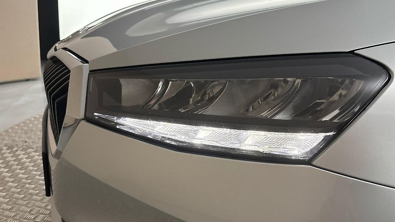 Škoda Fabia 1.0 TSI Style - fotka 18 z 23