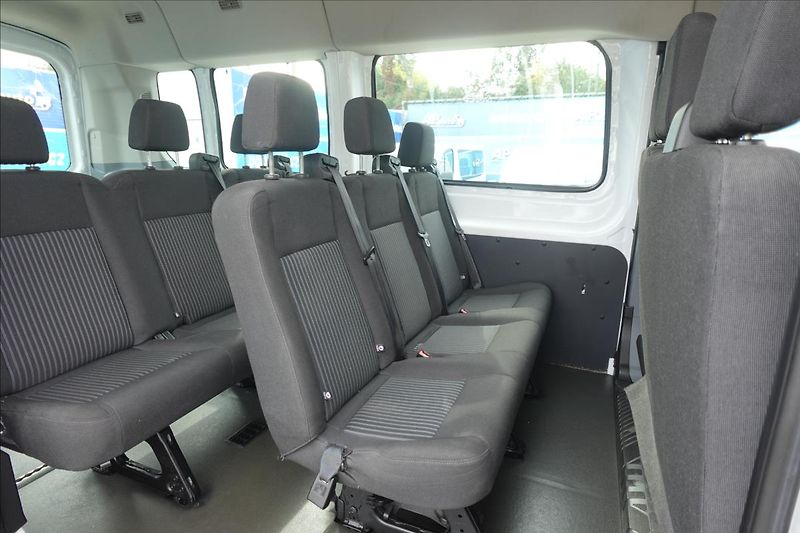 Ford Transit 2,0 TDCi  L3H2 9MÍST KLIMA - fotka 22 z 44