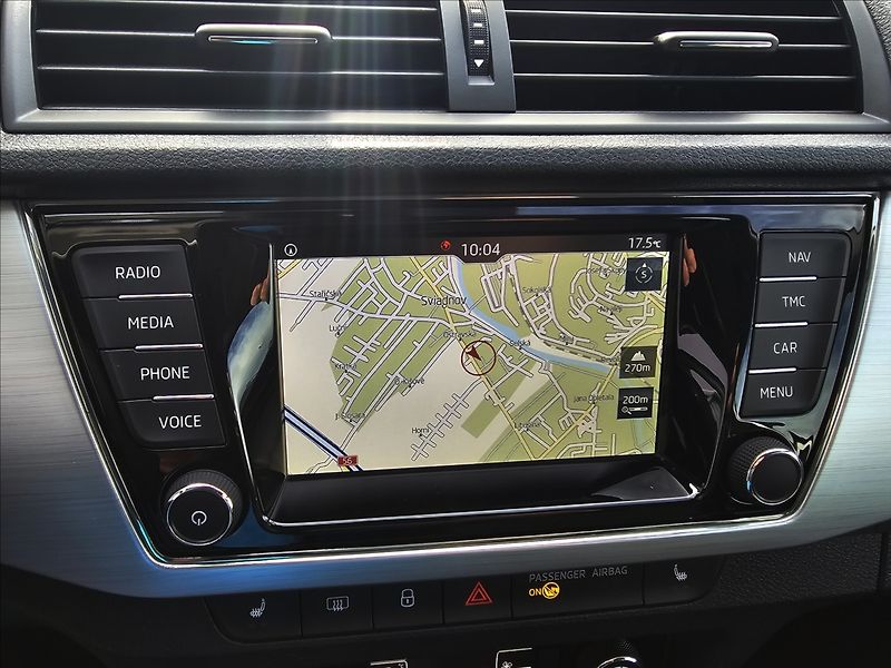 Škoda Fabia III 1,0 TSi 70KW Drive - fotka 19 z 44