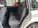Volkswagen Touran (2010) 1.4 TSi, Highline - náhled 10