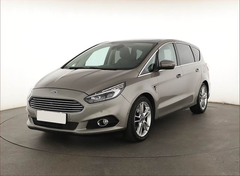 Ford S-MAX (2016) 2.0 TDCi, 4X4, Automat - fotka 2 z 20