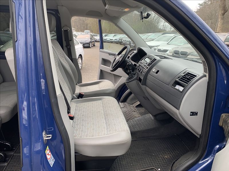 Volkswagen Transporter 2,0 TDI 62KW 2.6T,ČR - fotka 13 z 15