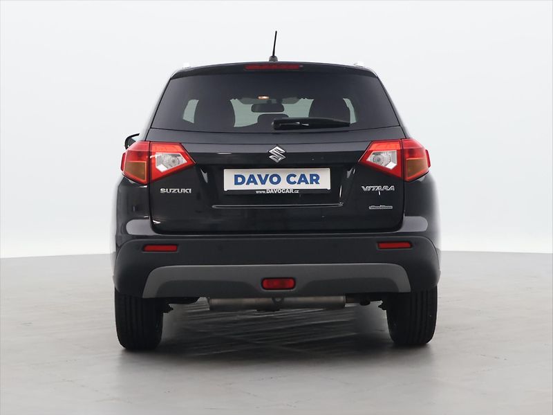 Suzuki Vitara 1.4 BJet AllGrip 103kW 1.Maj - fotka 6 z 36
