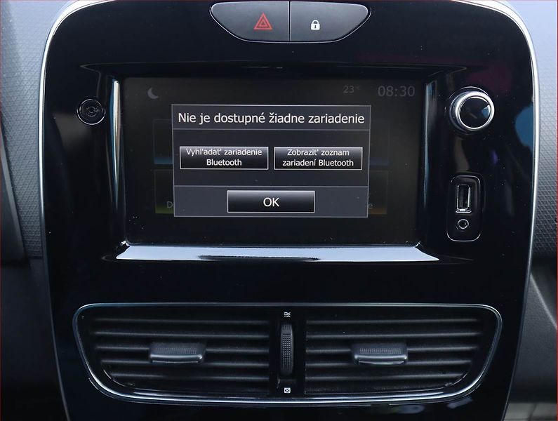 Renault Clio (2019) Limited 0.9 TCe, Serv.kniha - fotka 17 z 19