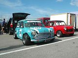 Historická vozidla obsadila o víkendu autodrom. V sobotu se konalo tradiční Podzimní Sosnění.