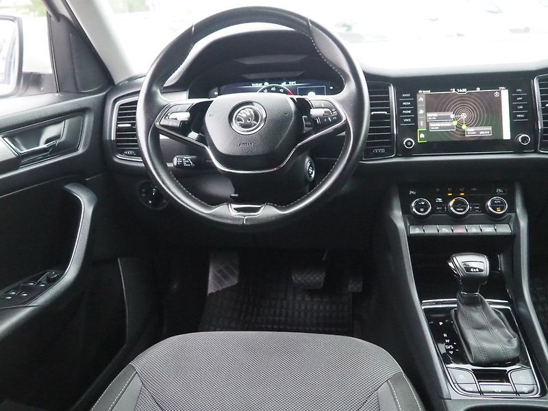 Škoda Kodiaq (2021) 2.0 TDI, 4x4, DSG - fotka 16 z 35