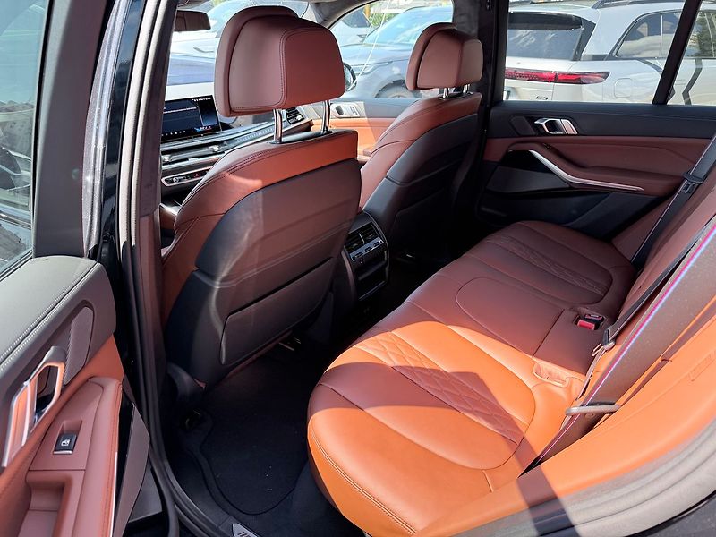 BMW X5 30xd Vzduch Ventilace Tažné - fotka 13 z 19