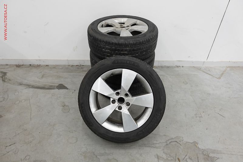 Volkswagen Passat (2020) 2.0TDi, DSG, LED, navi - fotka 22 z 22