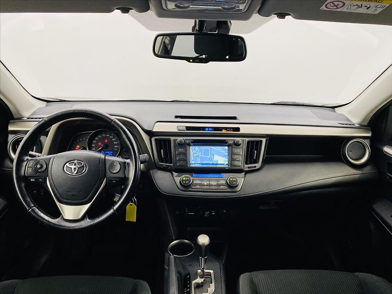 Toyota RAV4 2,0 VVT-i 4X4 - fotka 9 z 25