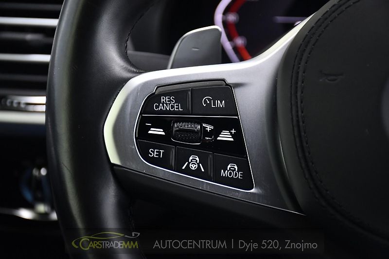 BMW X4 30d X-DRIVE M-SPORT KESSY - fotka 28 z 55