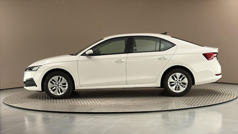Škoda Octavia 2.0 TDI Ambition - fotka 4 z 24