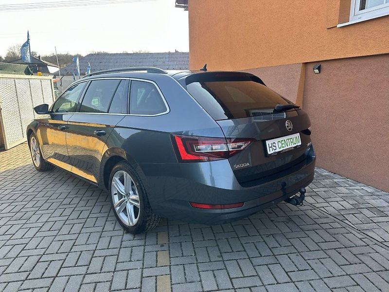 Škoda Superb 2.0 TDi 140kW 4x4 serviska - fotka 7 z 29