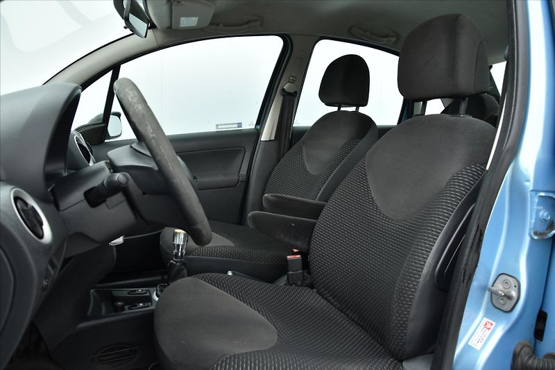 Citroën C3 1.4i KLIMA 1.MAJ. SERVIS.KN ČR - fotka 9 z 17