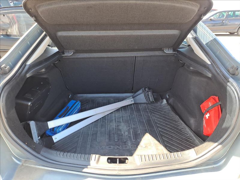 Ford Mondeo 2,0 TDCI NOVÁ STK - fotka 14 z 14