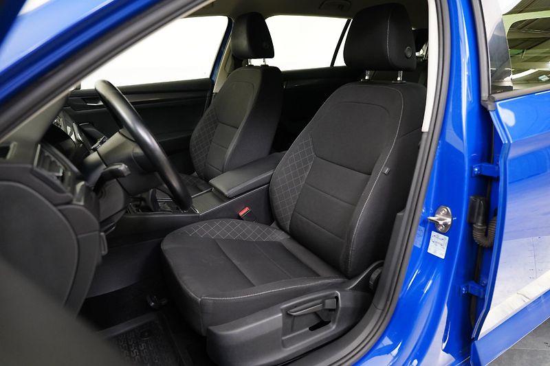Škoda Superb - fotka 10 z 22