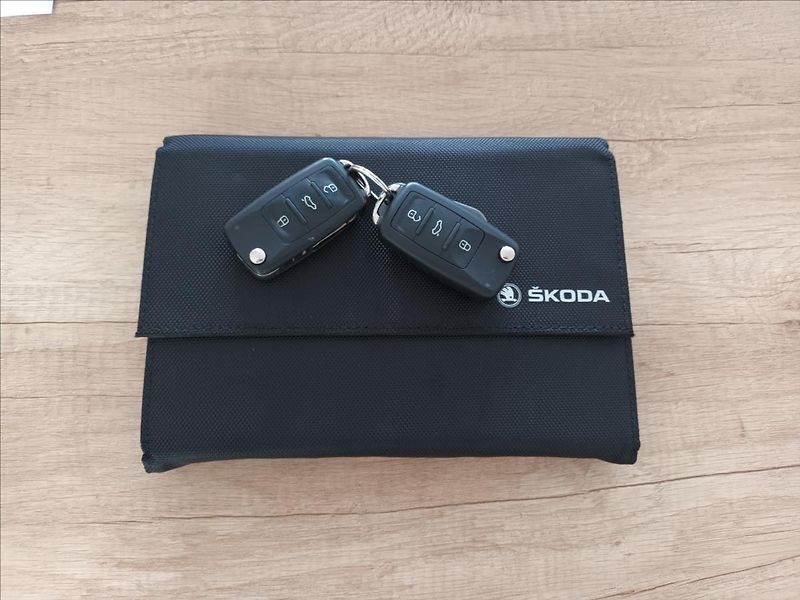 Škoda Yeti 2,0 TDI,81KW,4X4,DIGIKLIMA, - fotka 32 z 33