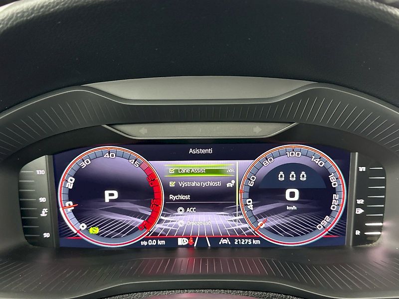 Škoda Karoq (2025) DSG 2.0TDI 110kW 4x4 SportLine - fotka 10 z 33